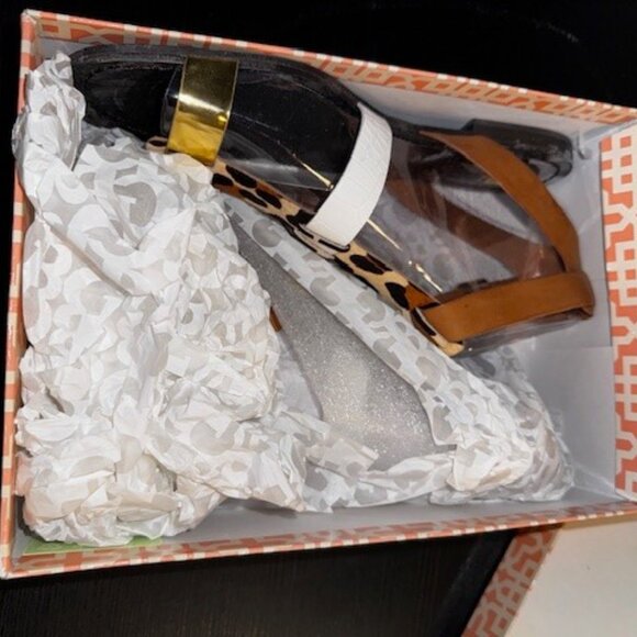 Gianni Bini Clean Slate Light Caramel Sandals - Picture 1 of 5